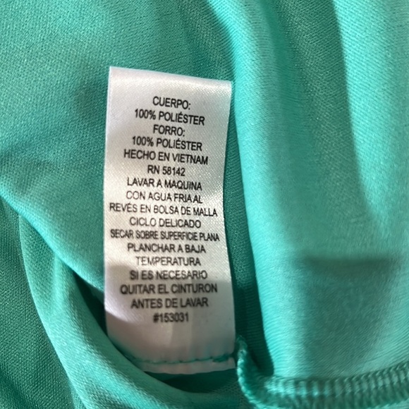 London Style Collection Dress - Picture 6 of 7